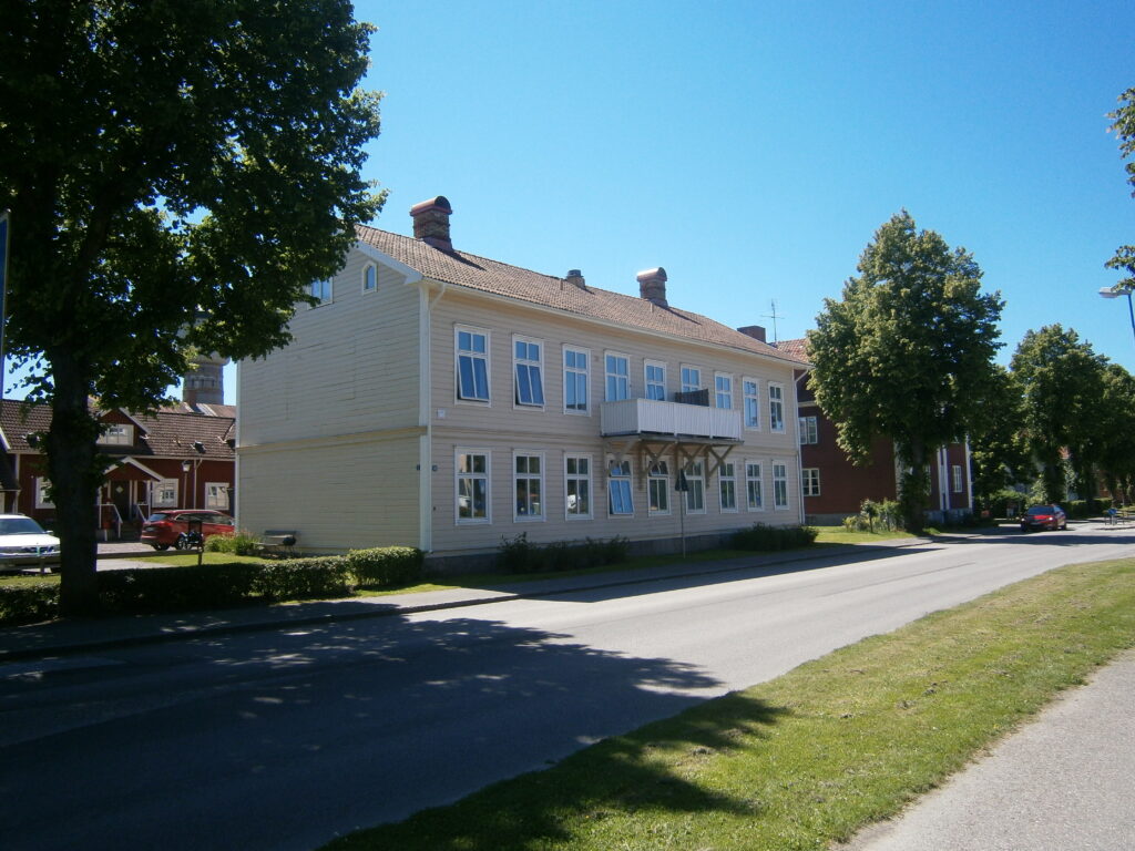 Vallgatan 10