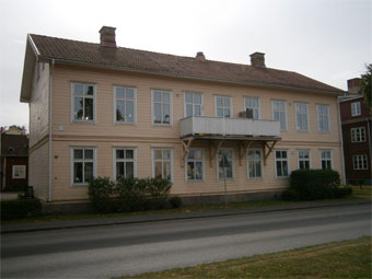 Vallgatan 10